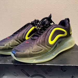 air max 720 black bright crimson-volt
